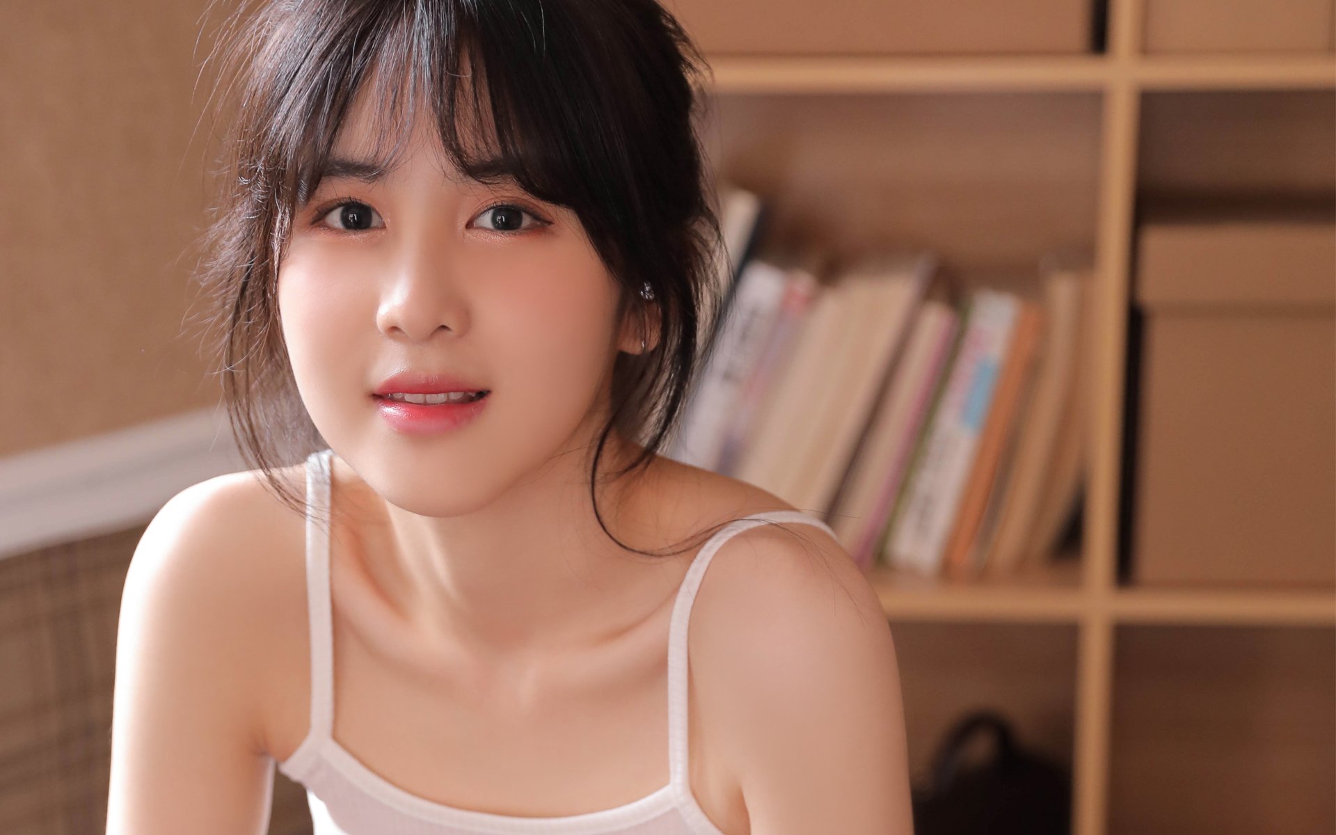 开云体育-上海队连续得分压制雄鹿，莫兰特关键时刻定乾坤